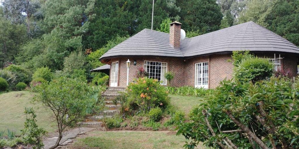 Pin Oak Cottage Underberg Exterior foto